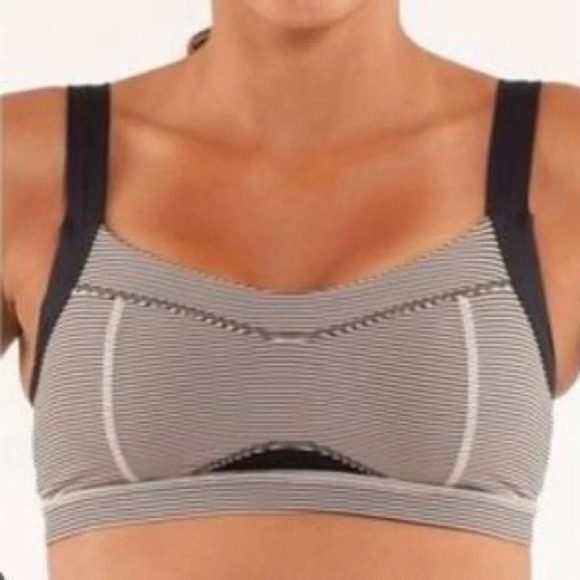 Lululemon Run Engage Bra Tonka Stripe Cashew/Black Wide Straps Athletic Size 4 - Picture 9 of 9